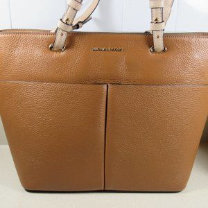 Michael Kors Bedford Medium Pebbled Leather Tote ACORN